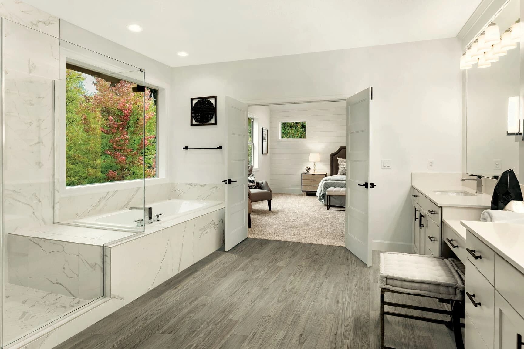 Hardland Oak Vinyl Sheet - Sophie Brown